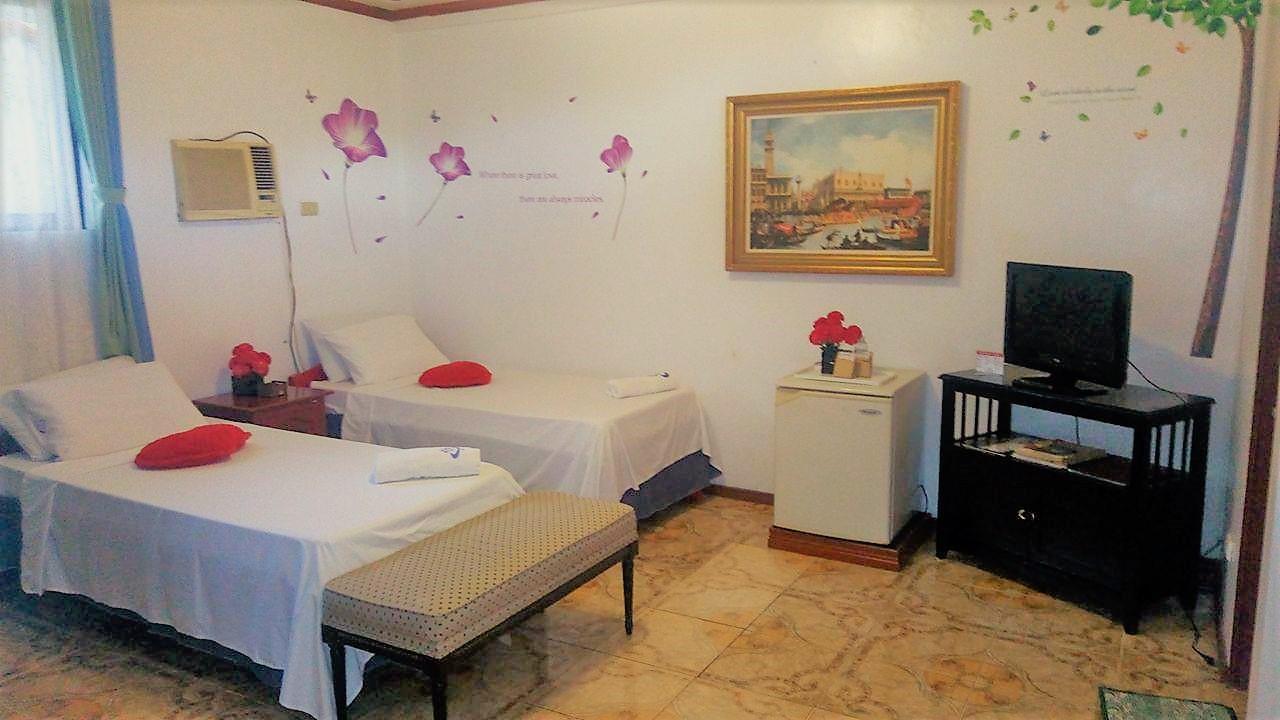 Makiling Onsen Hotel Los Banos  Eksteriør billede