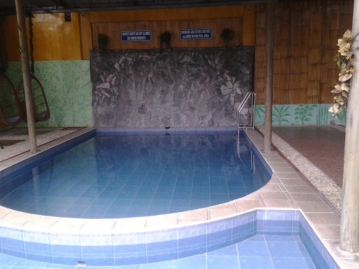 Makiling Onsen Hotel Los Banos  Eksteriør billede